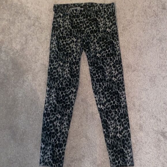 Forever 21 Leopard Leggings!  - Picture 6 of 9